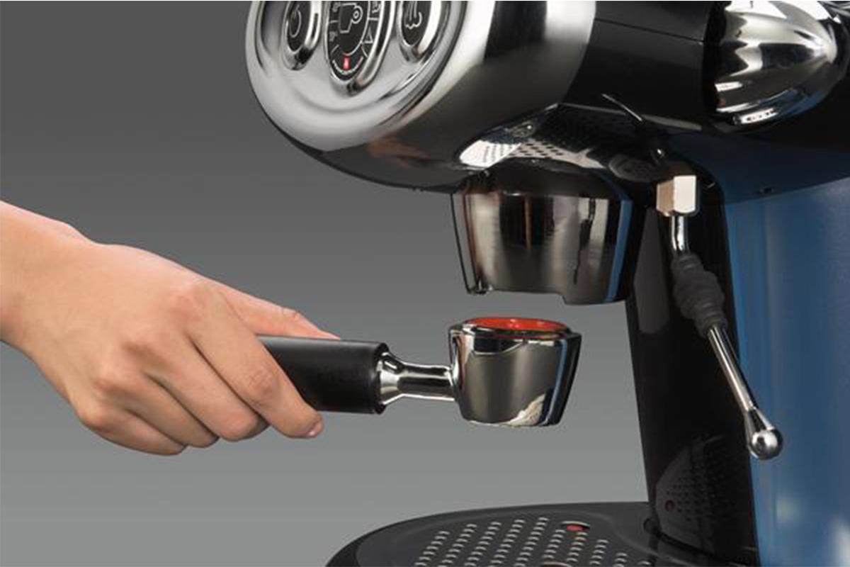 F.Francis X7.1 Espresso and Cappuccino Machine - Red Opportunity Package